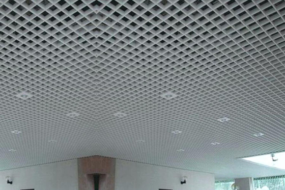 Chine La taille standard 10 / 15mm ISO9001 de panneaux de plafond d&amp;#39;acier inoxydable d&amp;#39;isolation thermique a approuvé fournisseur